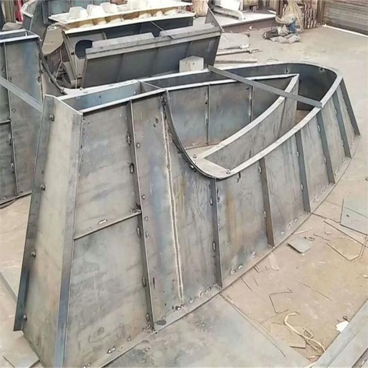 1587805572475415.jpg 高速收費島模具2.jpg