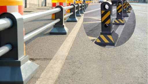 1588980646846779.jpg 隔離墩模具23.jpg